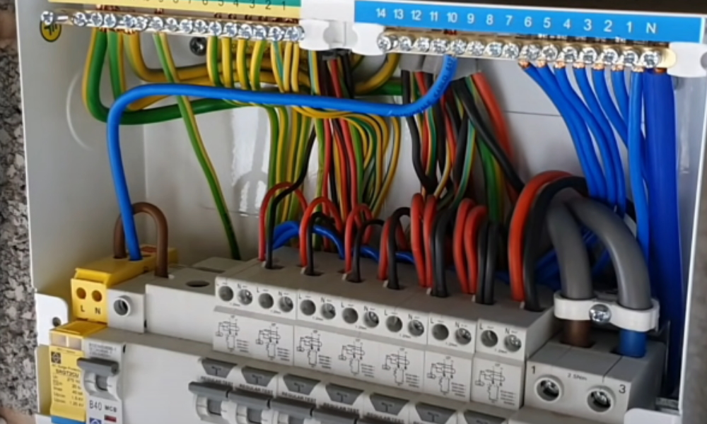 What is leakage current Wiring Regulations Information